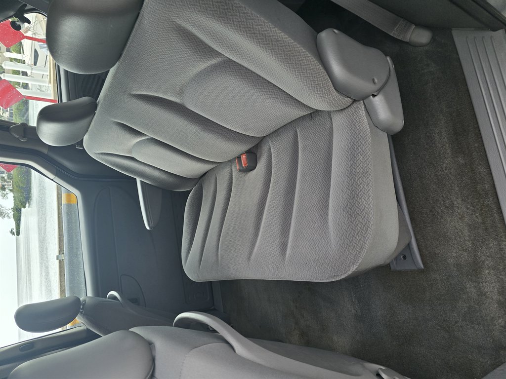 2006 Dodge Caravan SE - Photo 12