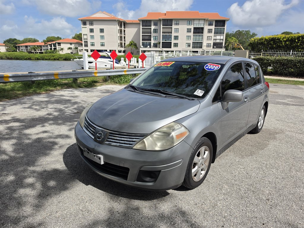 2009 Nissan Versa SL - Photo 8